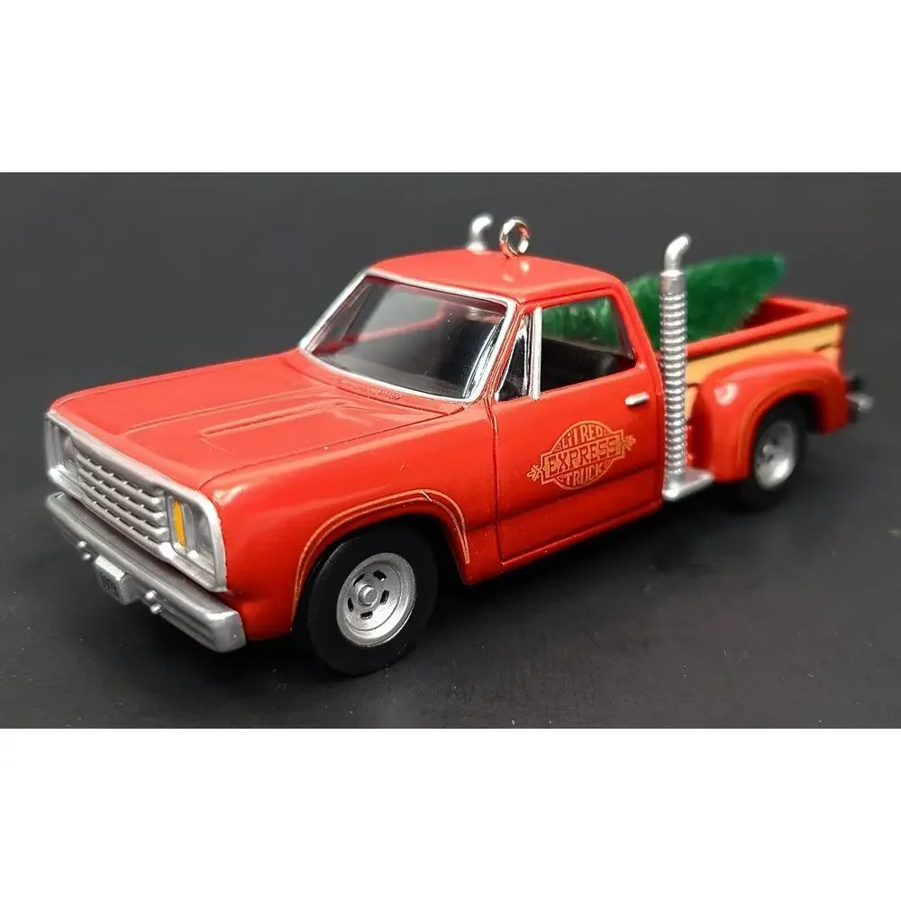 Hallmark Keepsake Ornament 2000 1978 Dodge Li’l Red Express Truck #6 In Series